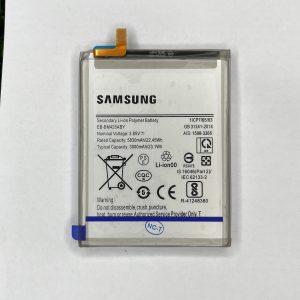 باتری اصلی سامسونگ Galaxy M42 با کدفنی EB-BM425ABY یک باتری لیتیوم پلیمری بوده که با گوشی گلکسیM42 سازگار می باشد.و در فروشگاه دیجی فلفل قابل خرید می باشد.